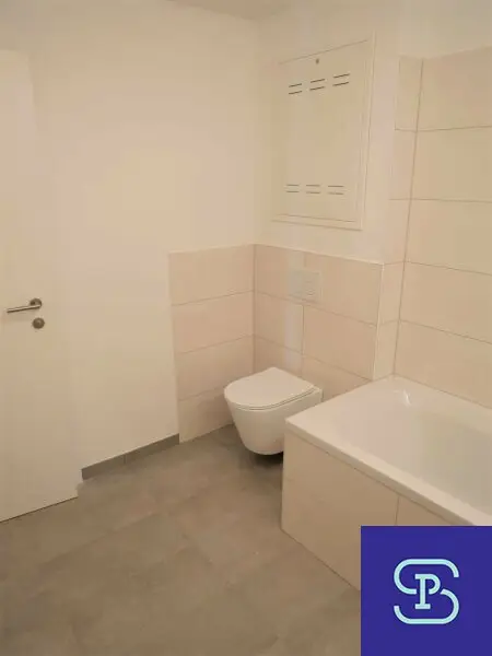 Provisionsfrei: Klimatisierte 35m² DG-Wohnung + 9m² Terrasse mit Einbauküche - 1100 Wien