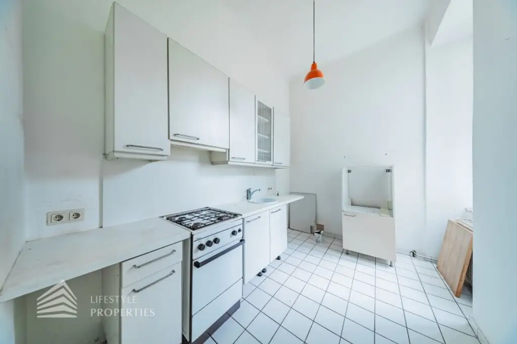 Helle 4-Zimmer Wohnung, Nähe Kutschkermarkt