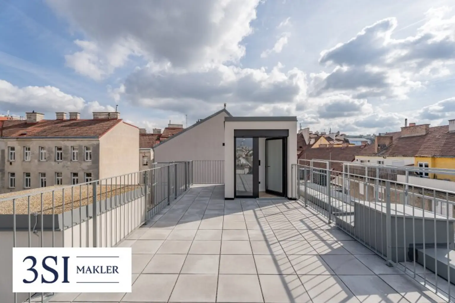 Luxus über den Dächern Wiens – exklusives Penthouse mit 360°-Panoramablick und drei Terrassen