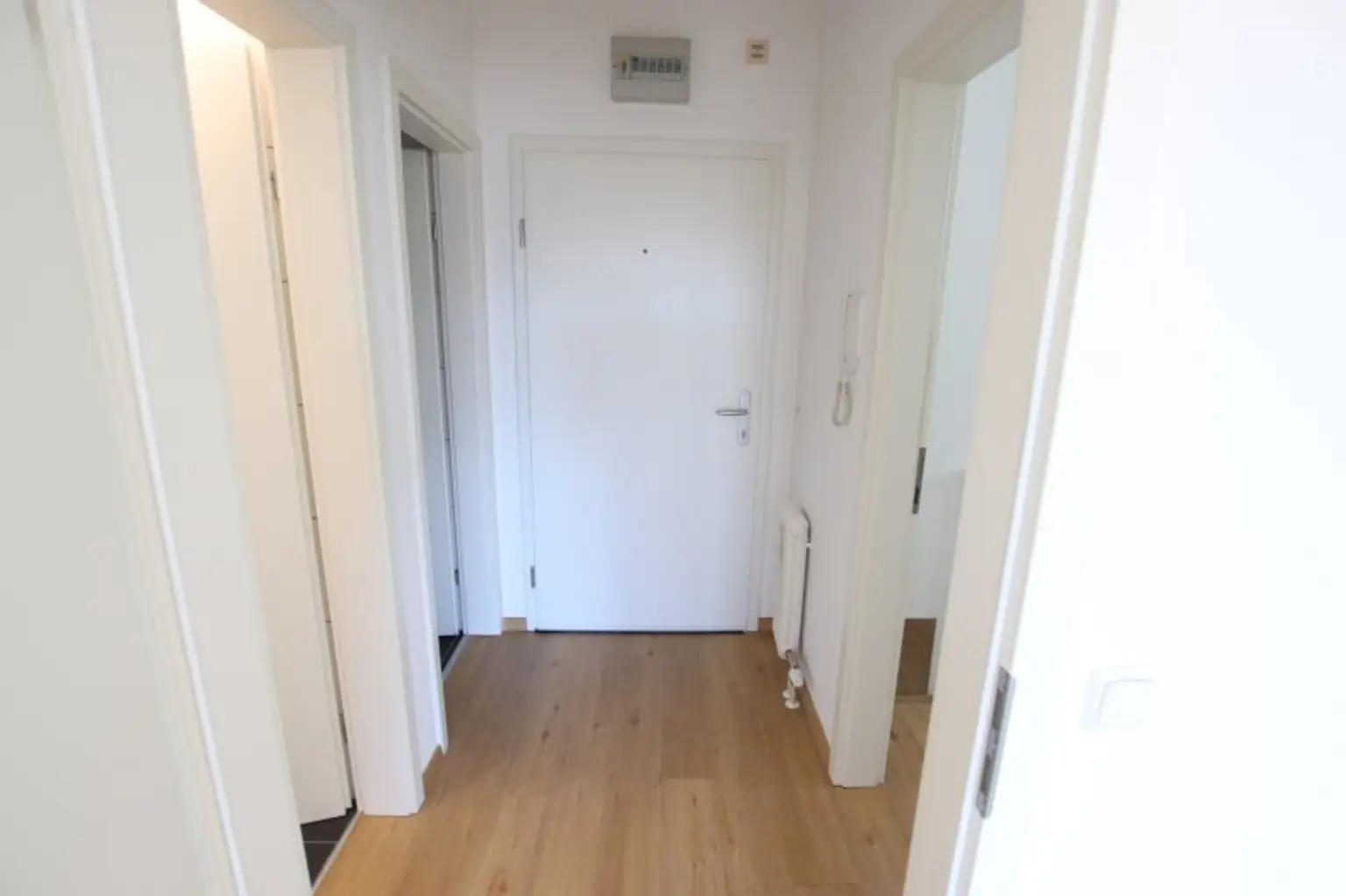Schöne sanierte 2 Zimmer Wohnung mit Loggia in Waidmannsdorf - Lodengasse