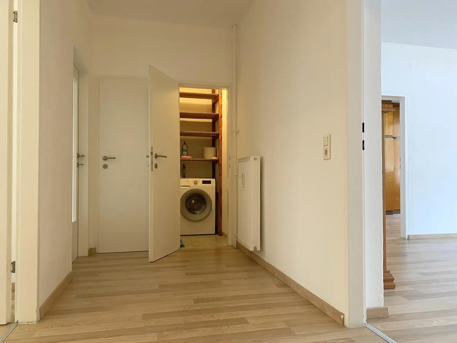 Diele, Garderobe, WC, Abstellraum
