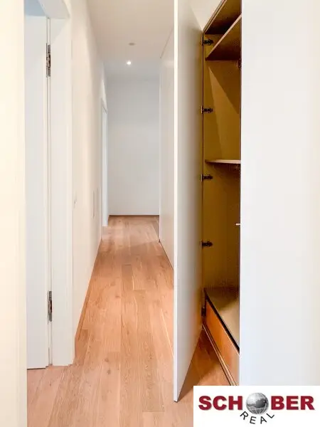 Nähe Augarten - modern sanierter Altbau mit großem Balkon