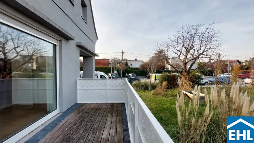 Familientraum - Doppelhaushälfte mit großem Garten am Rosenhügel!