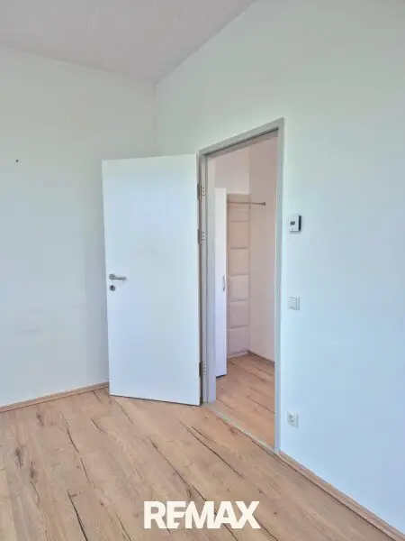 Raum 2 Richtung Garderobe
