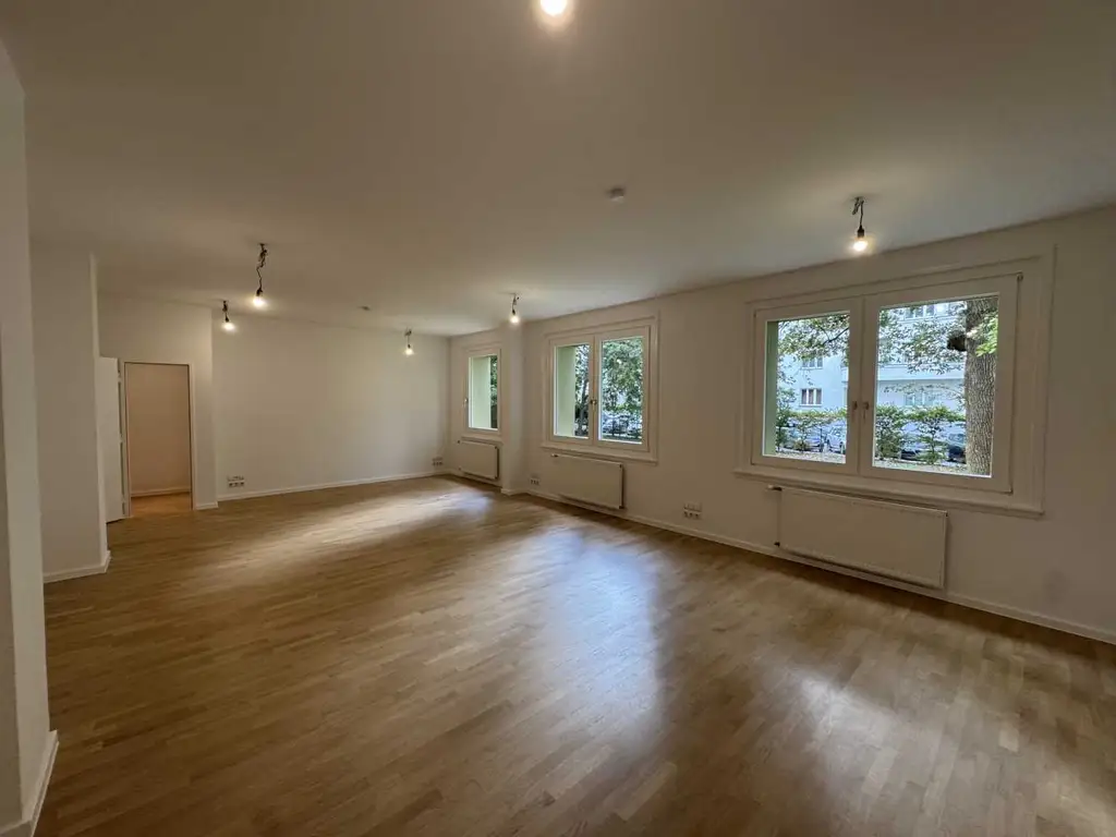 Top Bürofläche nahe Stadtpark zu mieten!