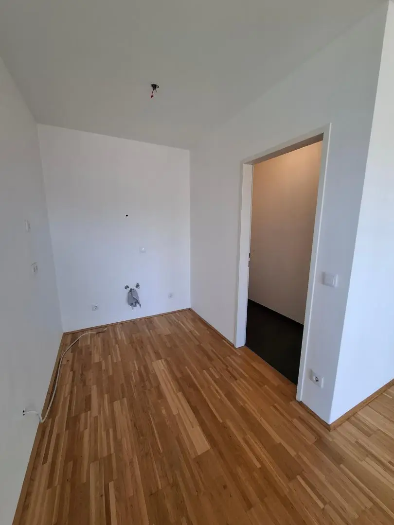 Luftenberg/Statzing: 2-Zimmer-Wohnung im 2. OG mit Parkplatz in der Tiefgarage und Außen-Parkplatz zu vermieten