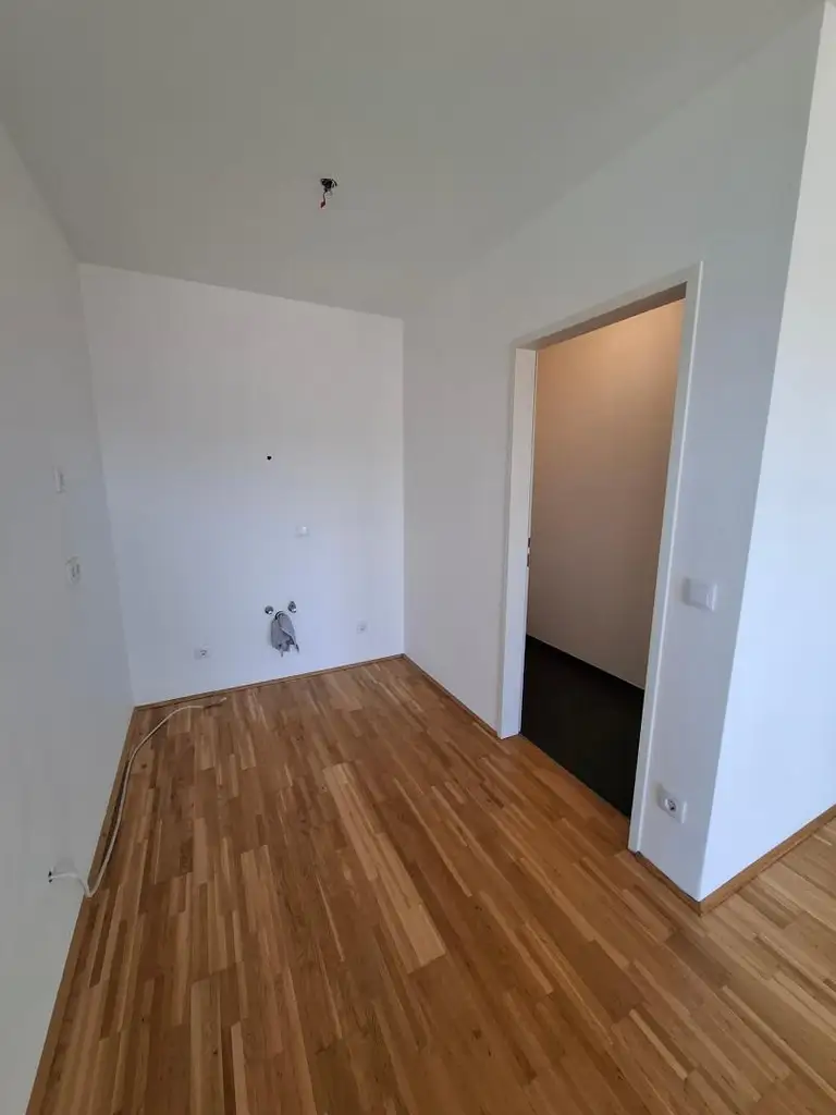 Luftenberg/Statzing: 2-Zimmer-Wohnung im 2. OG mit Parkplatz in der Tiefgarage und Außen-Parkplatz zu vermieten