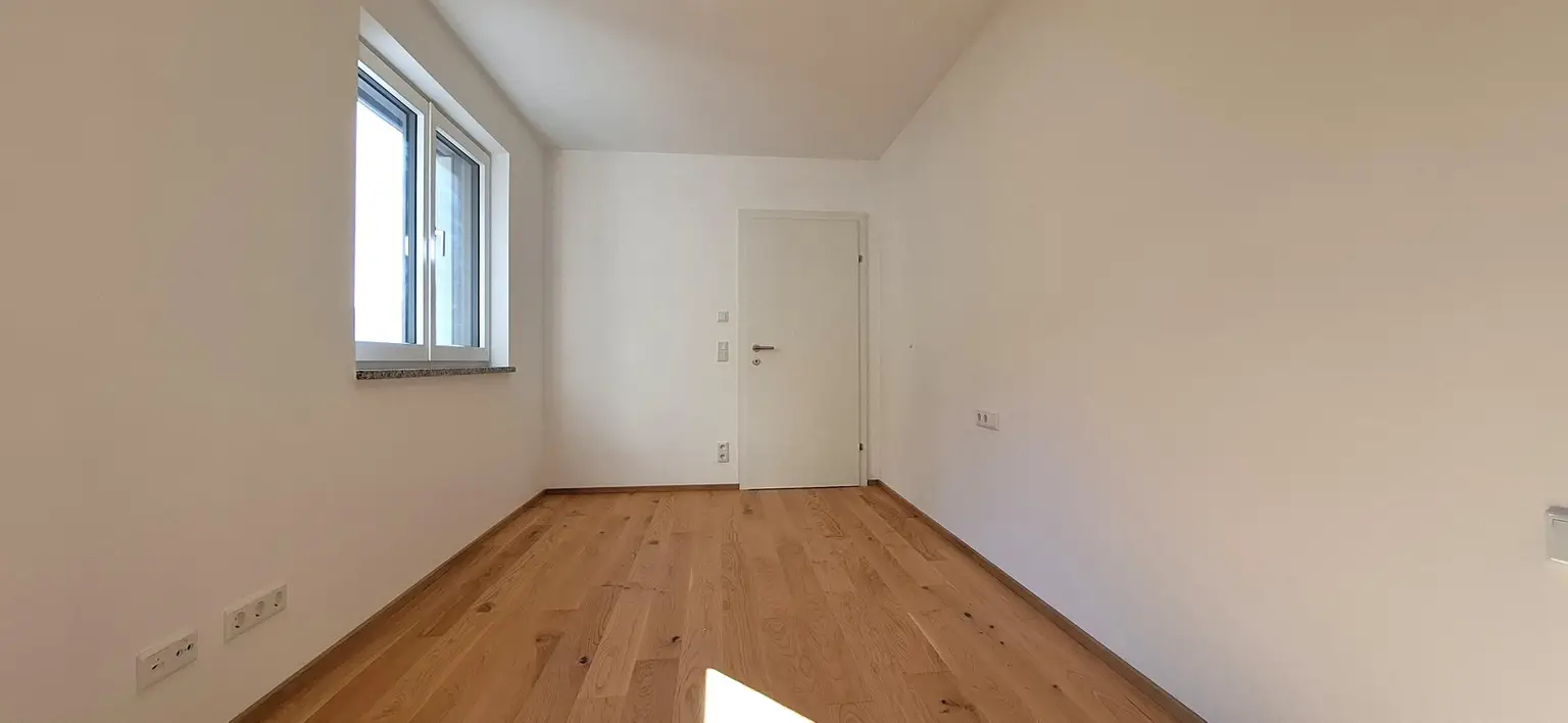 Exklusive 3-Zi-Neubauwohnung mit Sonnenbalkon in Mondsee-Tiefgraben