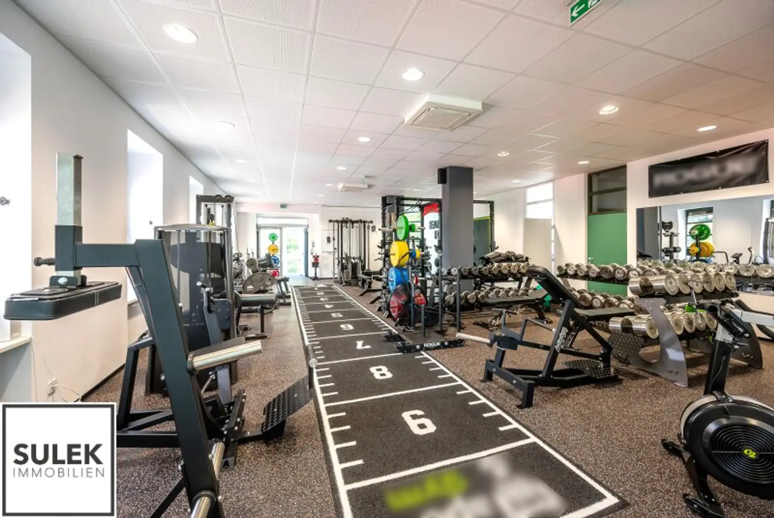 Ihr neuer Unternehmenssitz: Modernes Büro/ Praxisgebäude in Mödling mit Top-Anbindung