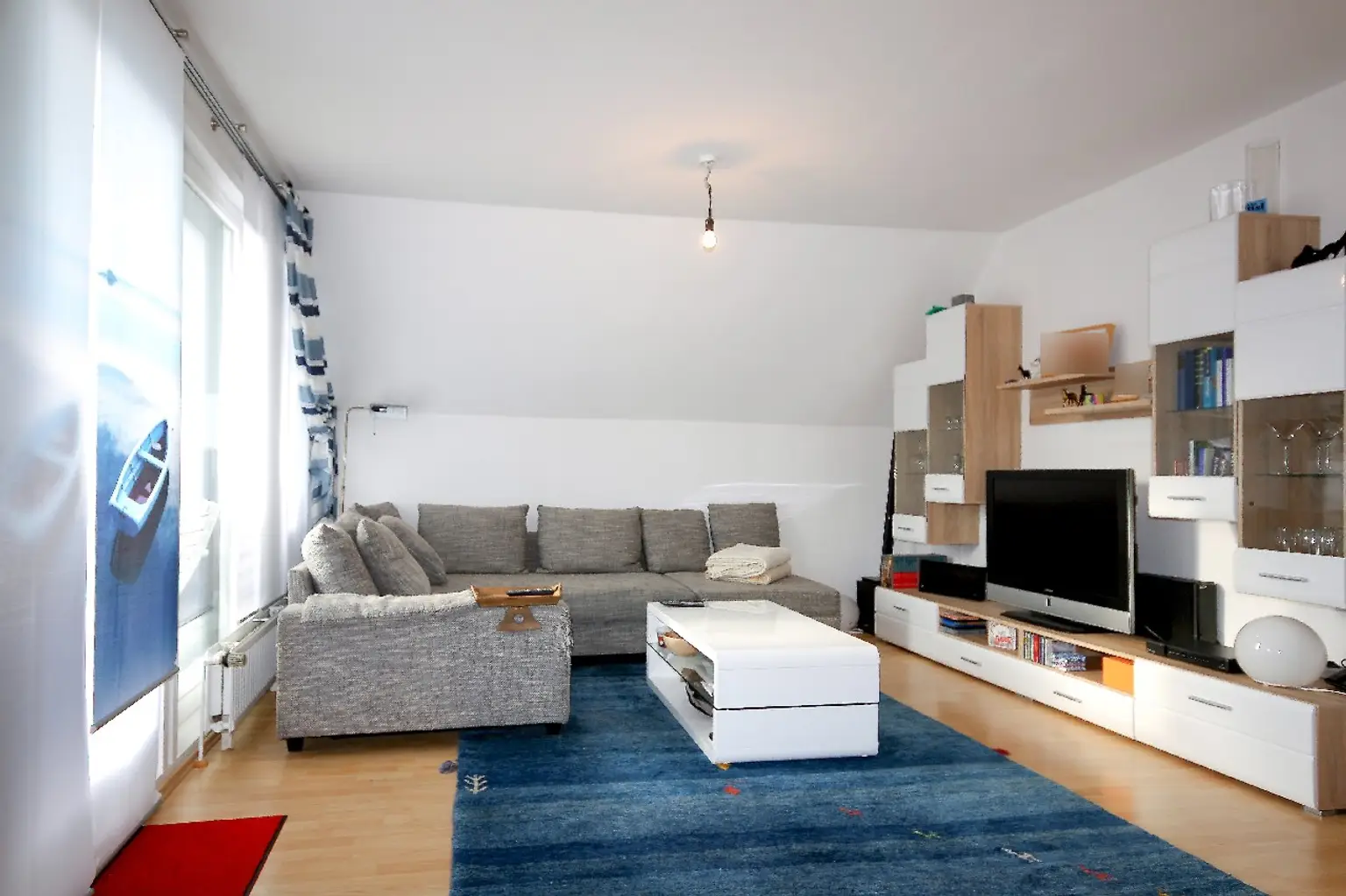 Wohnzimmer WE DG links