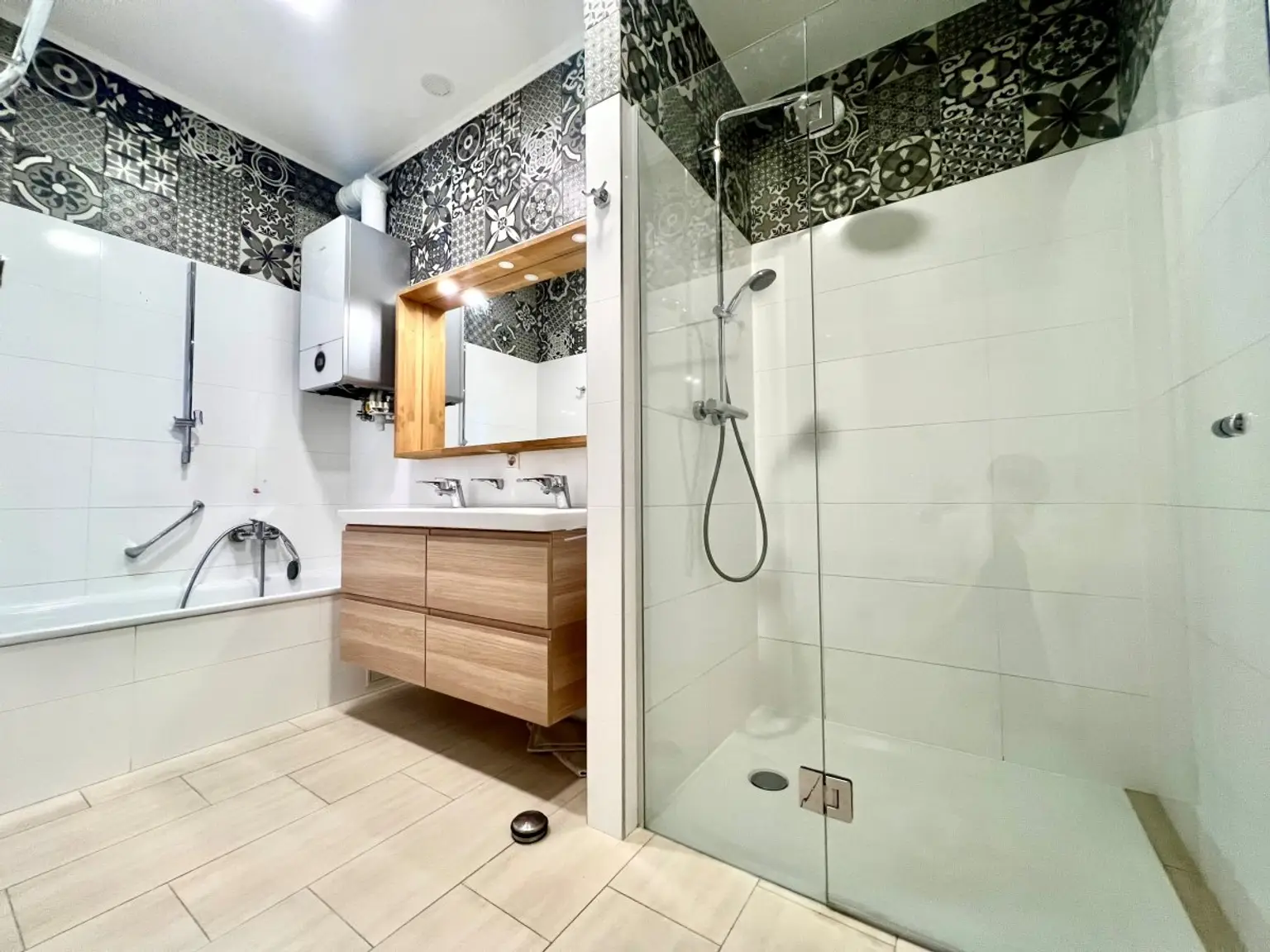 10 | TRAUMHAFTE Maisonette-Wohnung - Top Zustand, Terrasse mit Ausblick | Prima Service Immobilien