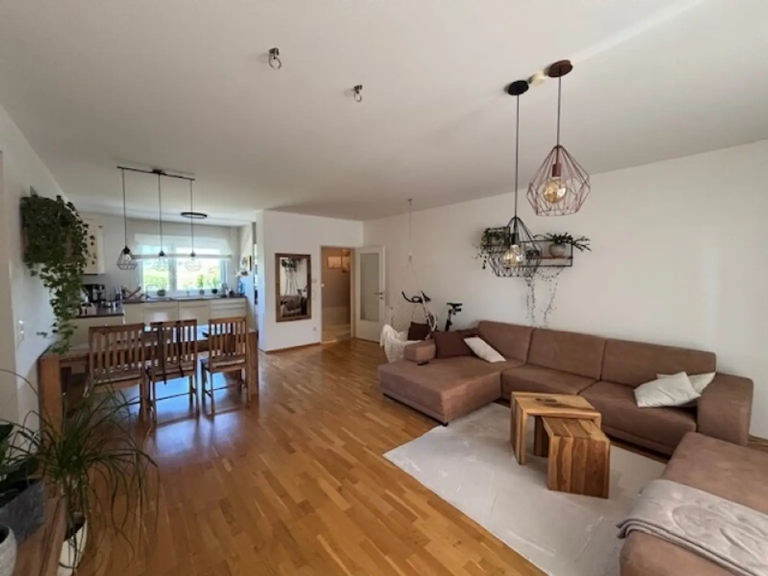 Traumwohnung mit Fernblick in Ruhelage in Neusiedl am See