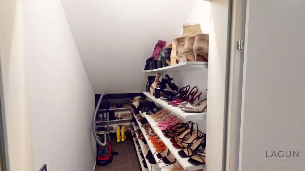 Hochwertiges Luxus-Einfamilienhaus in Maria-Lanzendorf