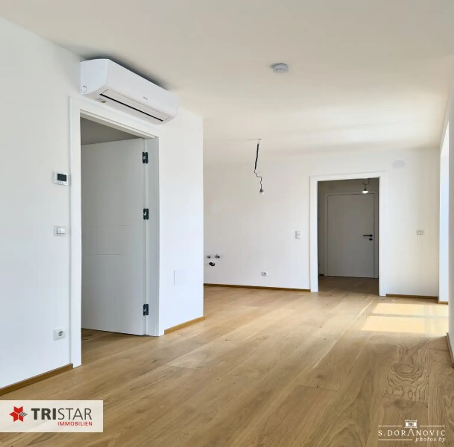 NEU! ++ NÄHE SCHÖNBRUNN ++ EXKLUSIVER DACHAUSBAU IM GRÜNDERZEITHAUS ++ BEZUGSFERTIGES EIGENTUM IN TOPLAGE – 1120 WIEN ++