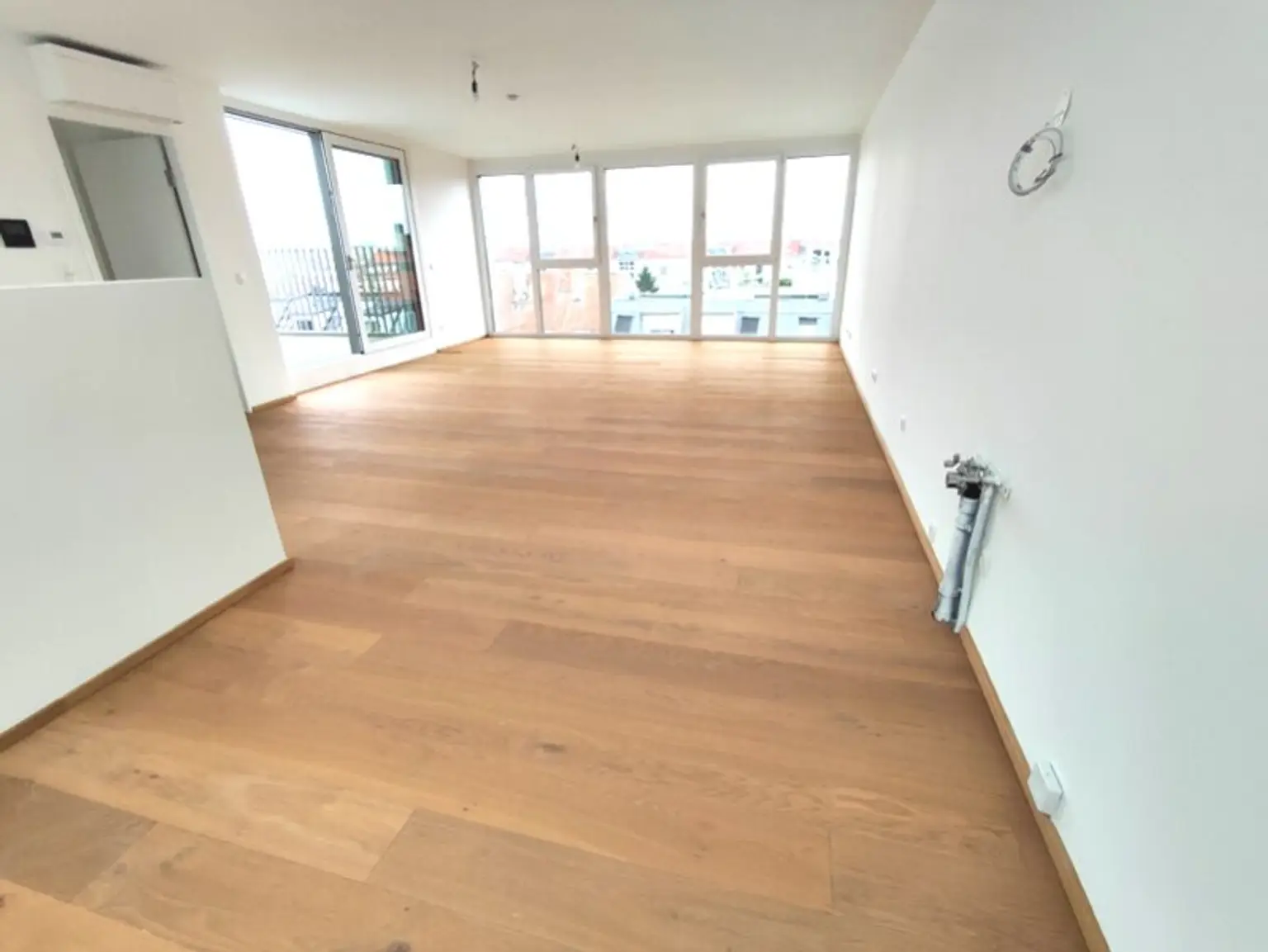 Modern wohnen in Meidling! DG-3-Zimmer-Erstbezug mit Sonnenterrasse - Top71