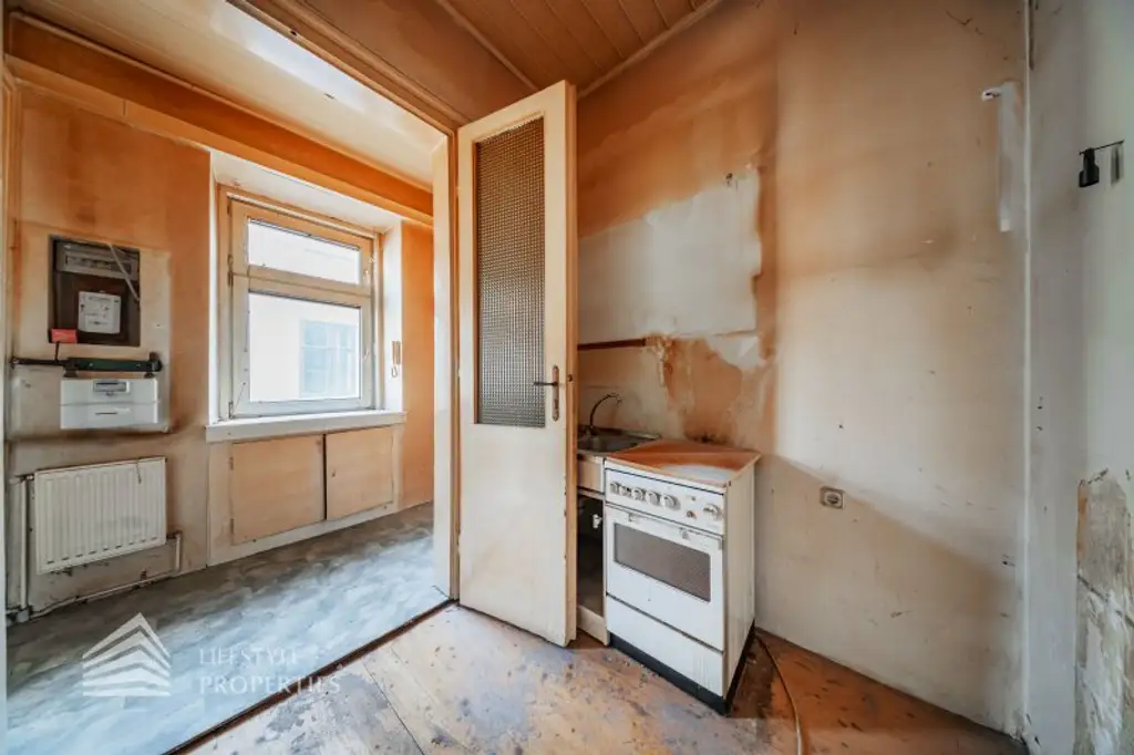 Helle 2-Zimmer Wohnung, Nähe Meiselmarkt