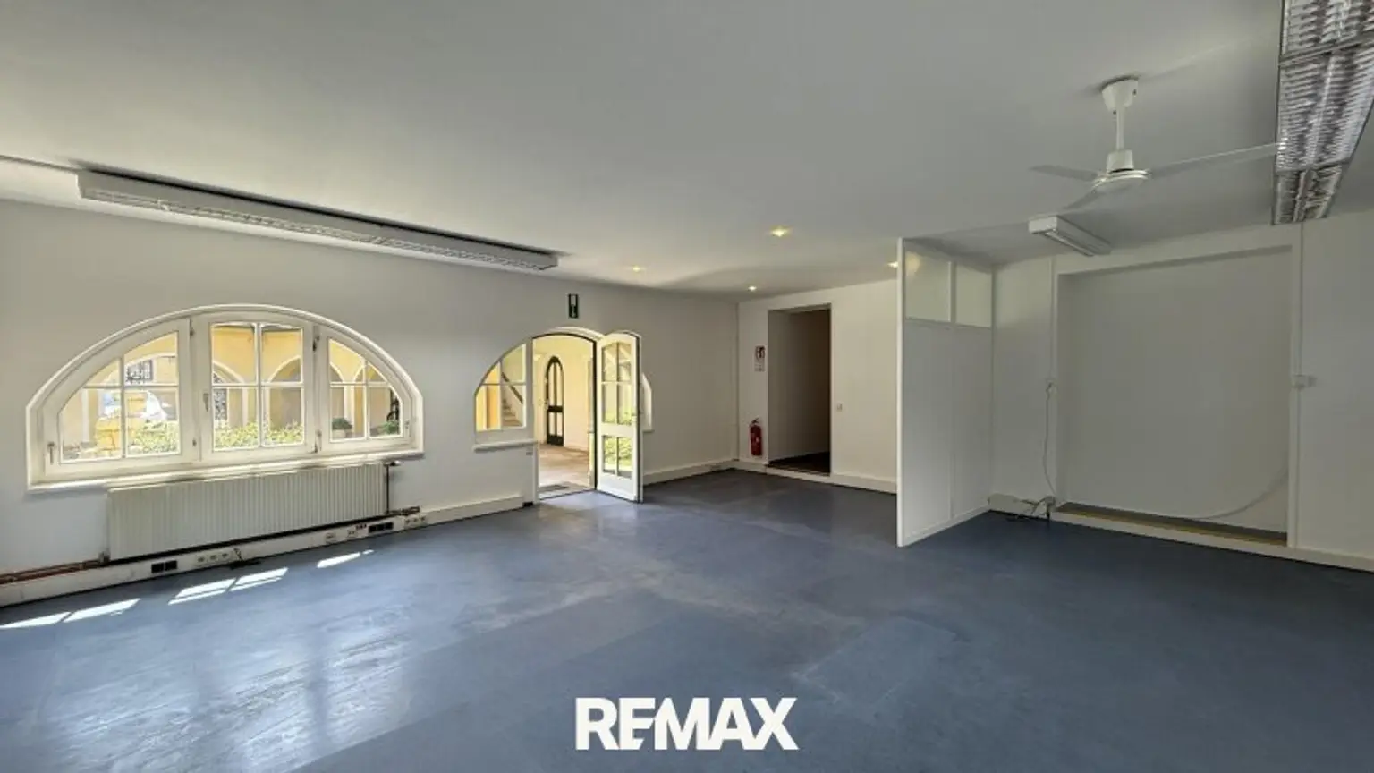 Büro EG