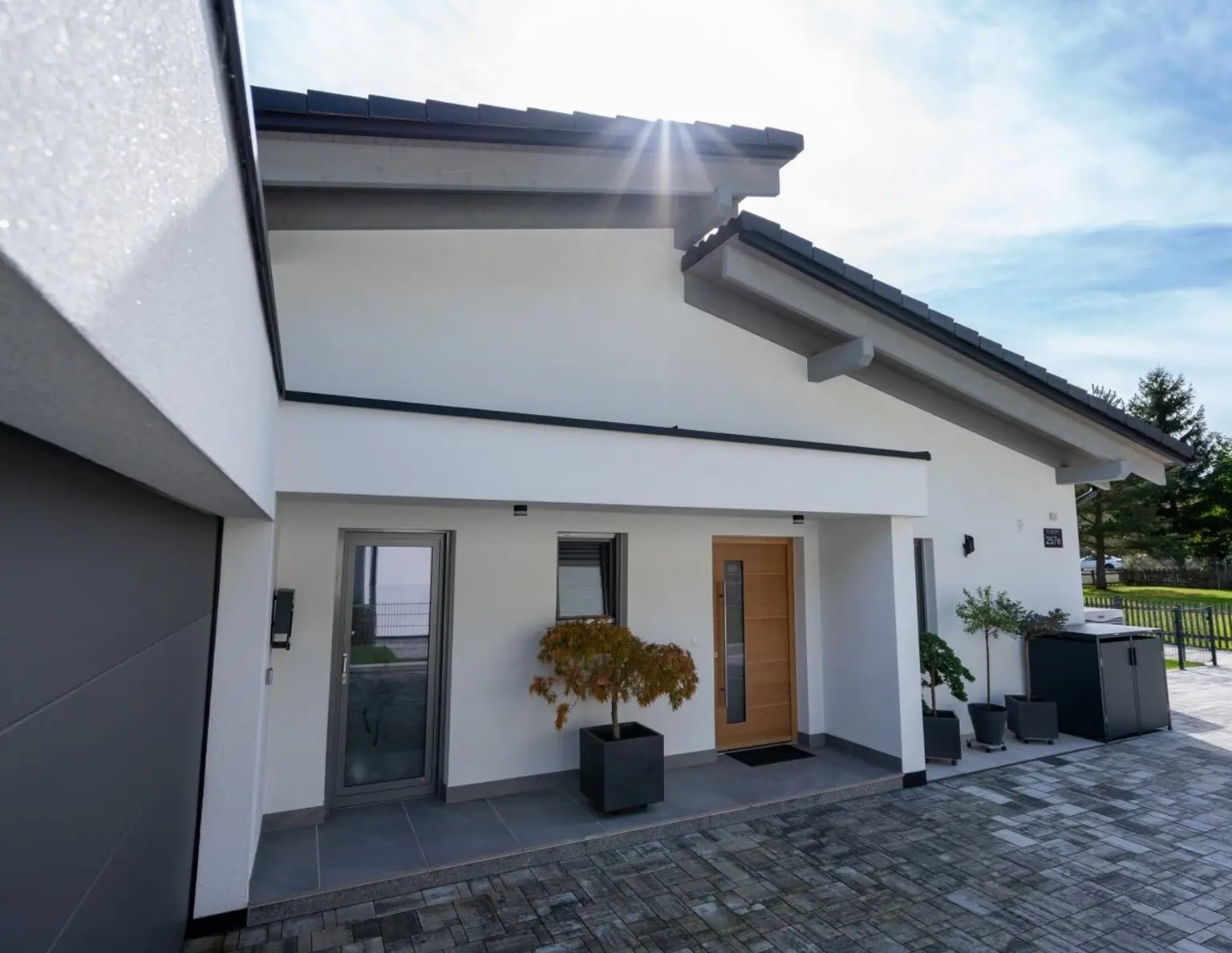 Seltenheit in den Bergen: Bungalow mit Top Ausstattung