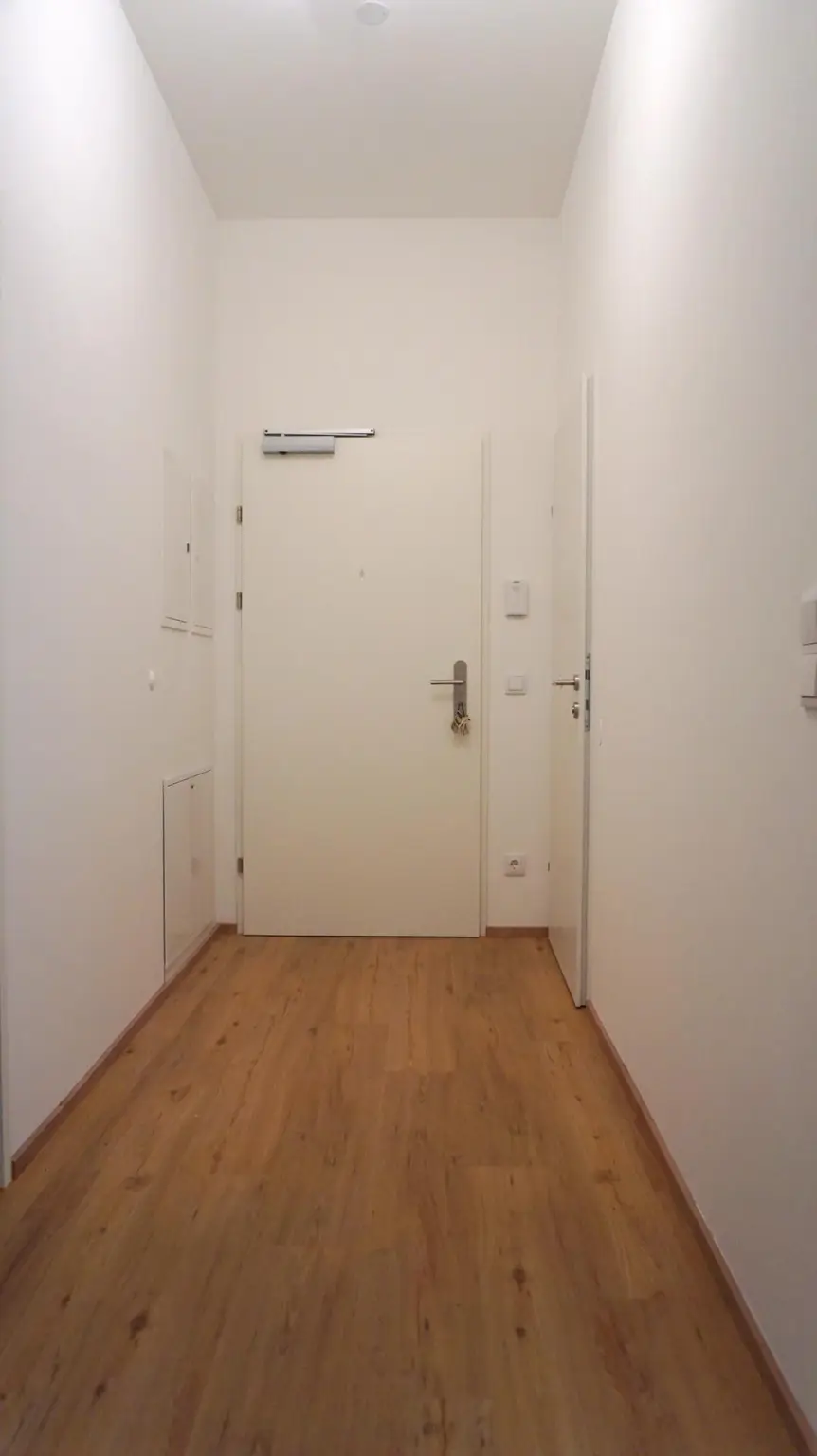 Erdgeschoß!  2-Zimmer-Wohnung mit Terrasse! – urban & naturnah in Penzing