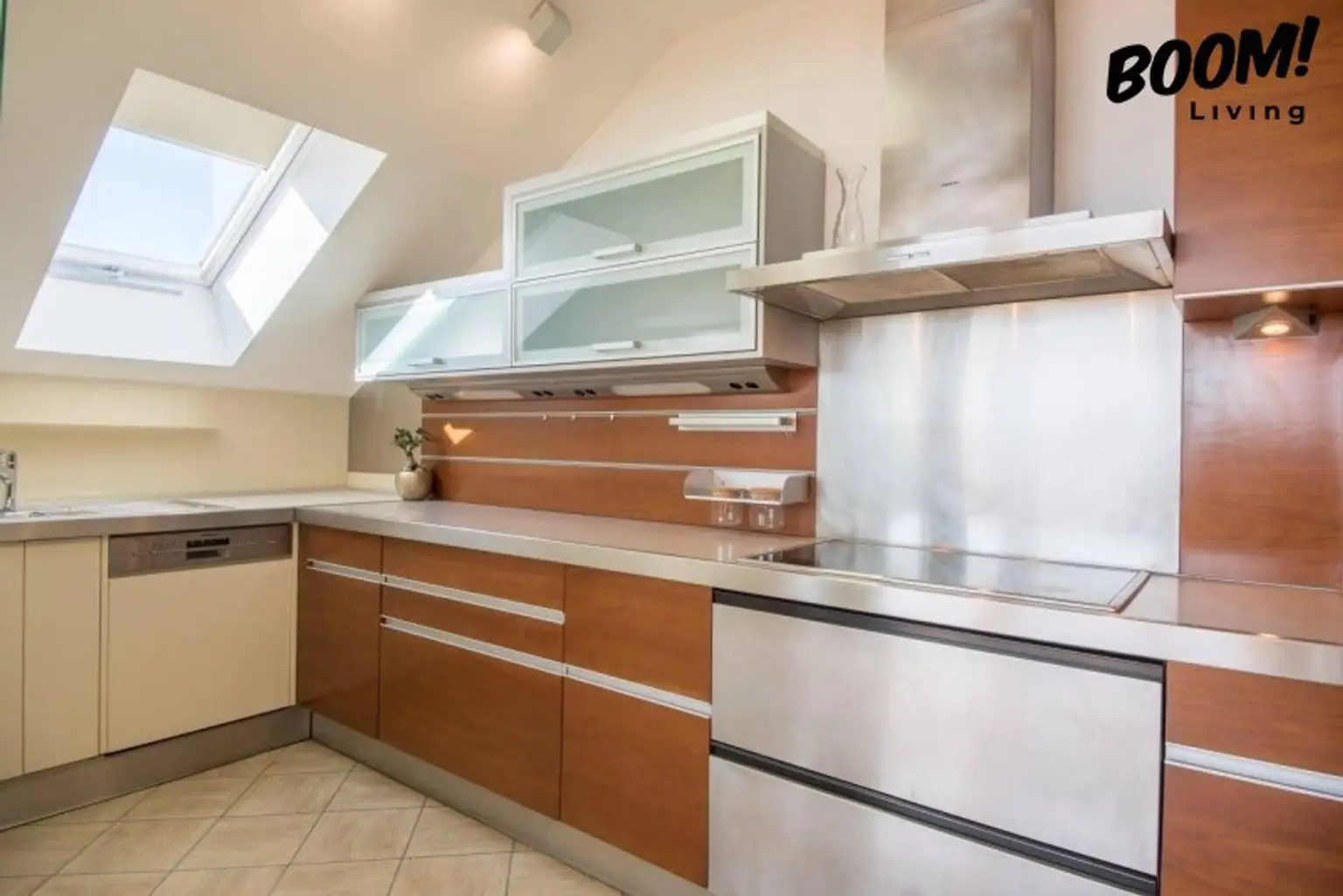 Wien zu Füßen, Schönbrunn im Blick – exklusiver Dachgeschoss-Traum