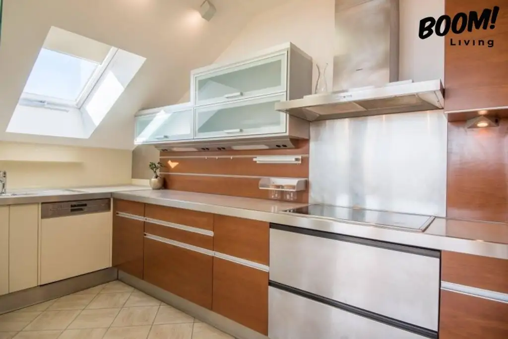 Wien zu Füßen, Schönbrunn im Blick – exklusiver Dachgeschoss-Traum