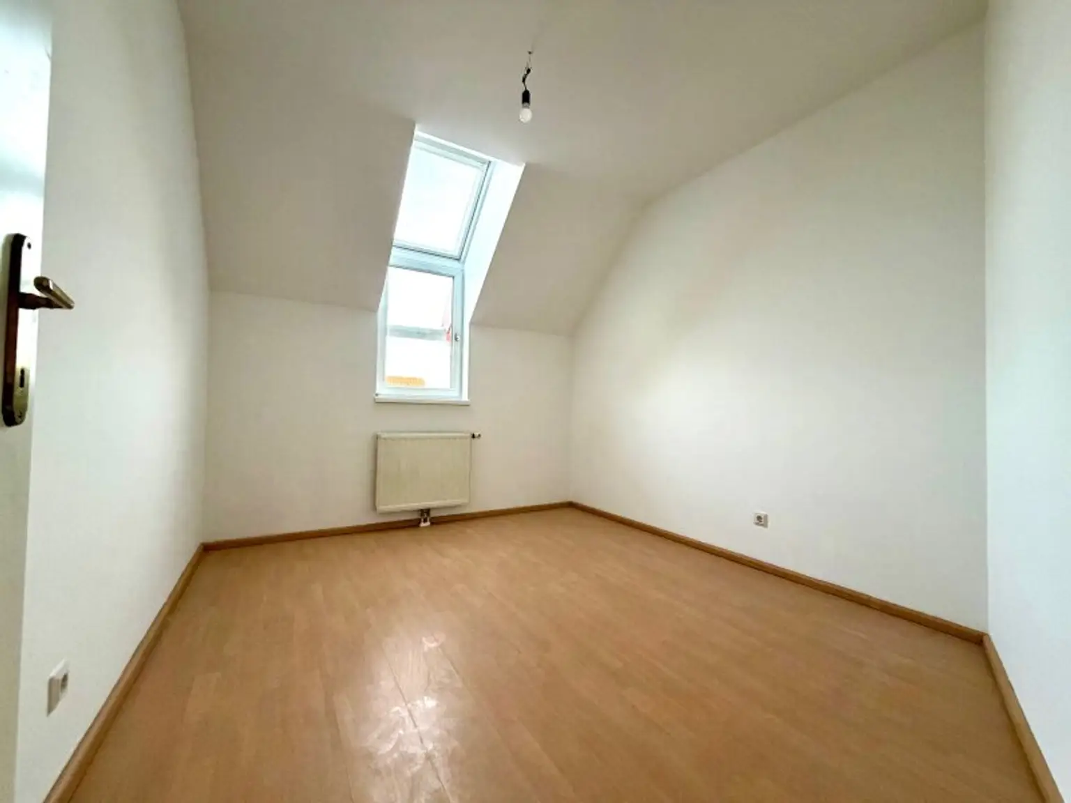 Charmante helle 3 Zimmerwohnung mit großer Terrasse