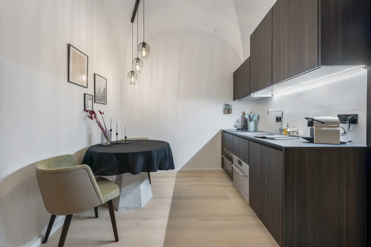 Wohnzimmer + Küche