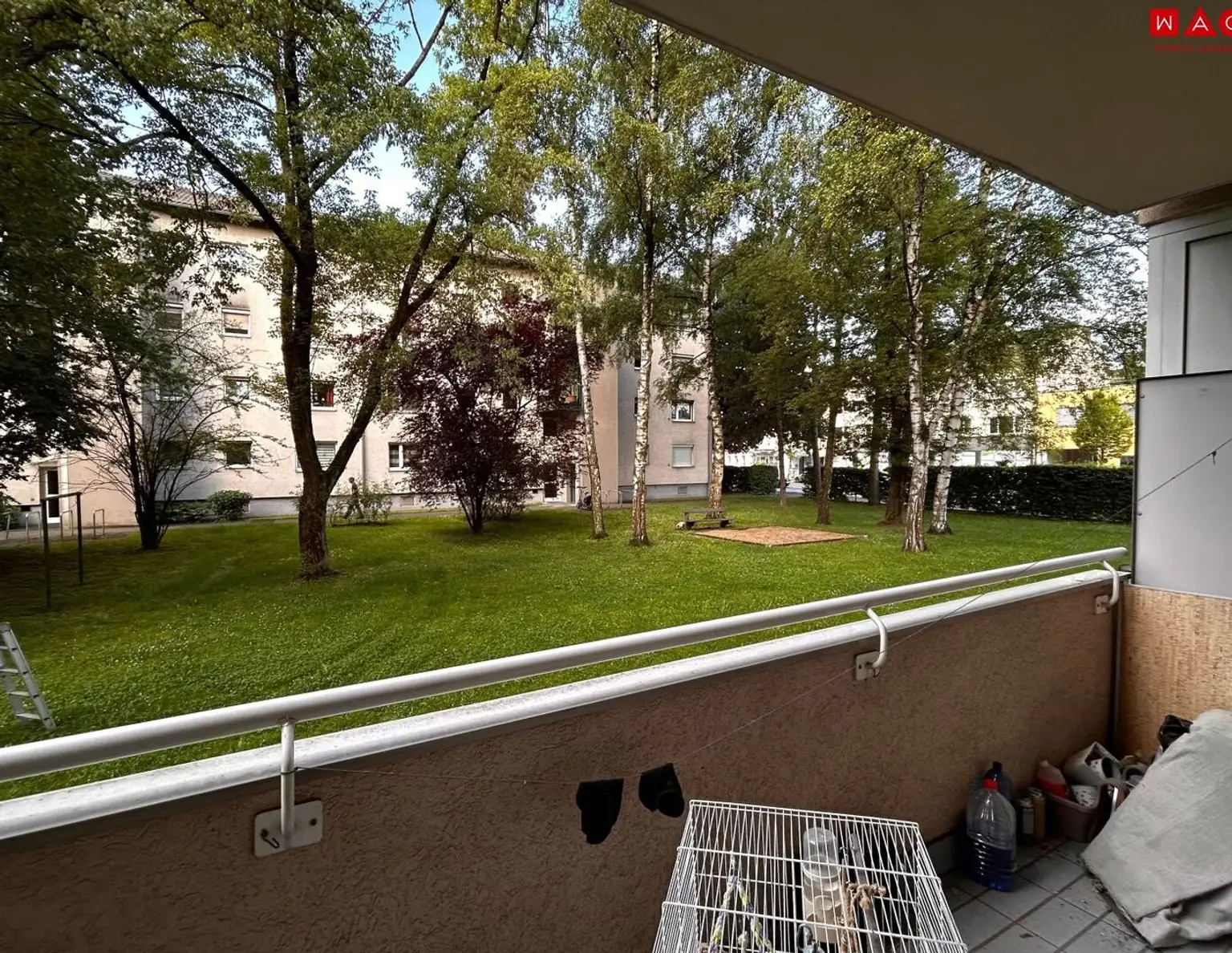 Sehr gute Infrastruktur - Nähe Straßenbahn! Großzügige 2-Raum-Wohnung mit Loggia!