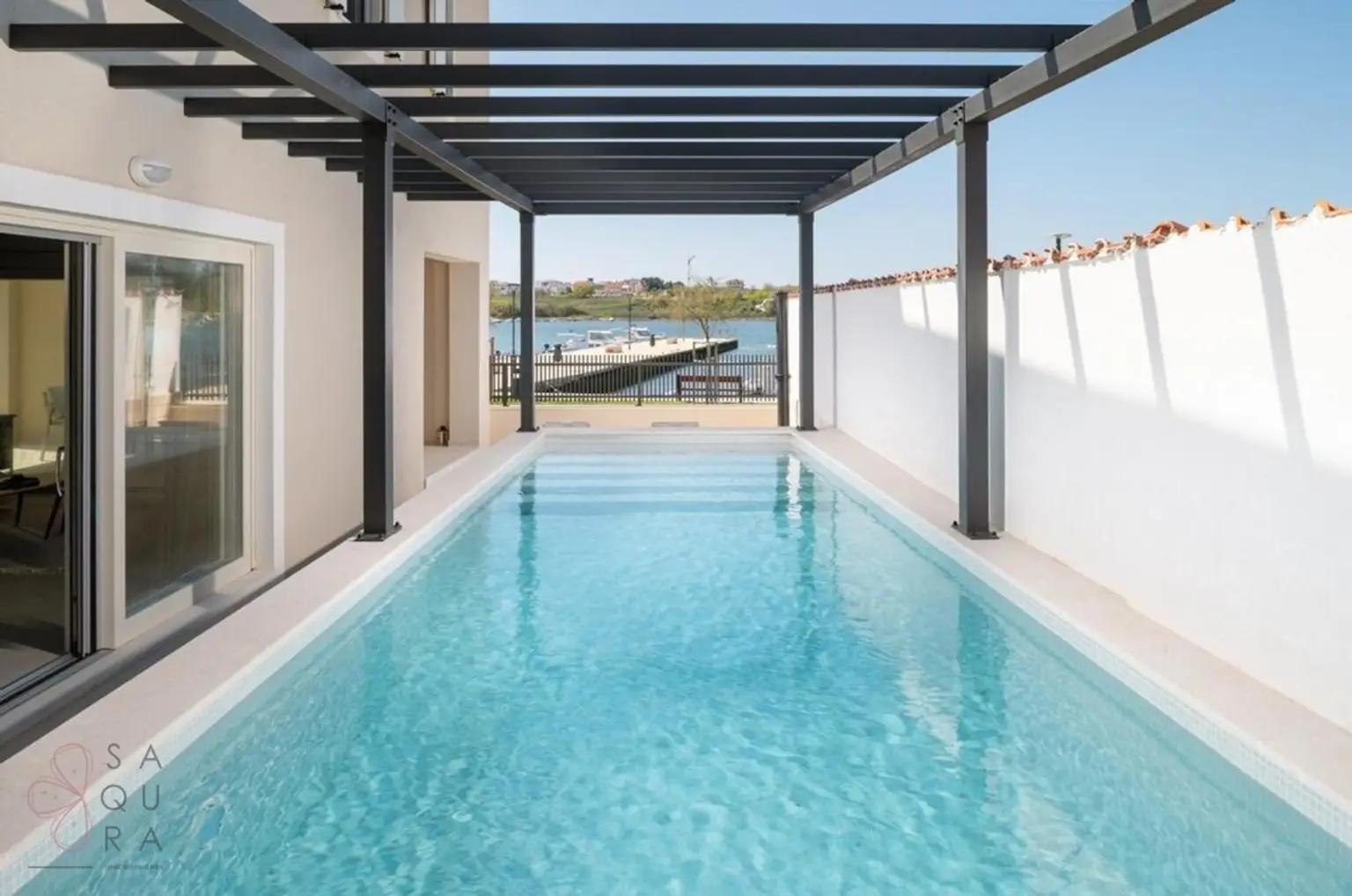 Prime Seafront Villa bei Zadar –Exklusivität am Meer mit Renditepotenzial