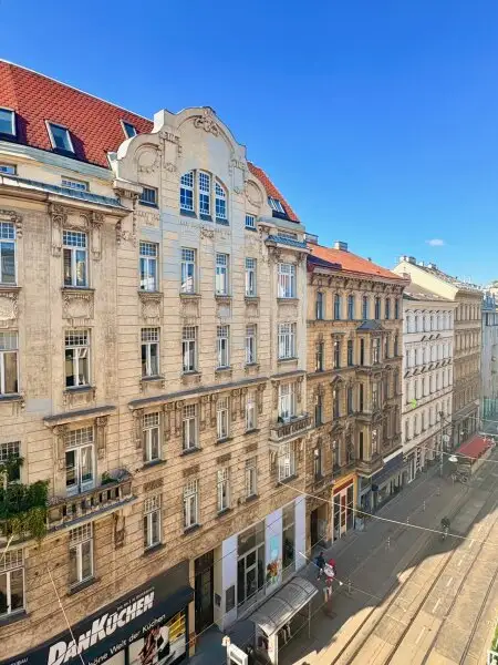 FAMILIENGLÜCK IM 7. - URBANE TRAUMWOHNUNG FÜR STADTLIEBHABER:INNEN