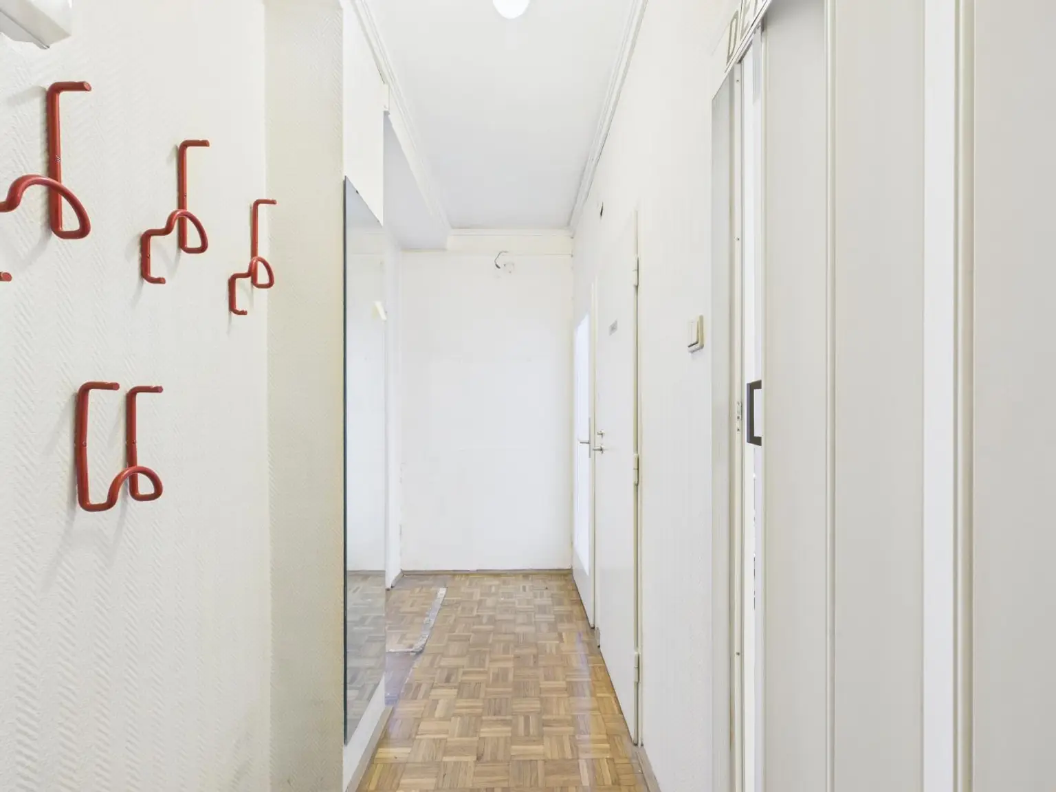 CAM05227G0-PR0041-STILL006