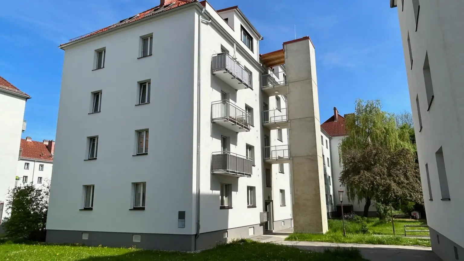 5DBB1075-32CF-403C-A512-204C2487CB87