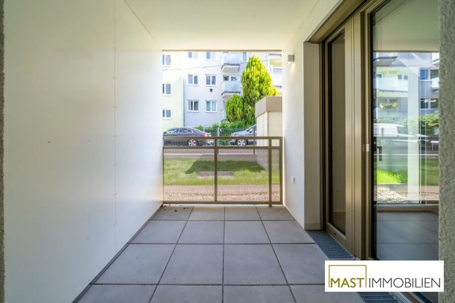 *sofort beziehbar* Kagraner Platz - Provisionsfreie 2 Zimmer Wohnung mit Loggia