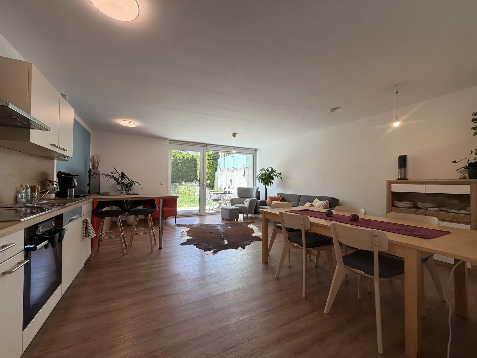 Foto Wohnzimmer Nr. 1.jpg