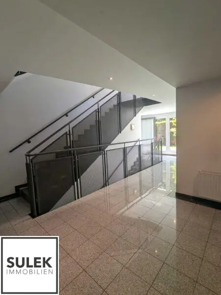 Wohntraum in Hietzing: Moderne 2-Zimmer-Wohnung mit Balkon nahe U4!