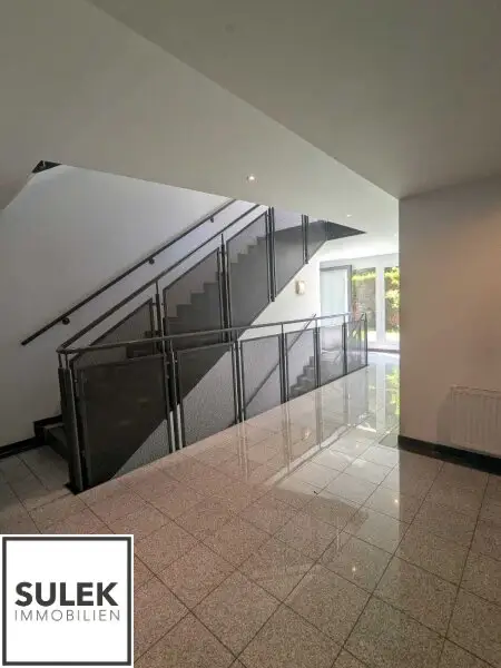 Wohntraum in Hietzing: Moderne 2-Zimmer-Wohnung mit Balkon nahe U4!