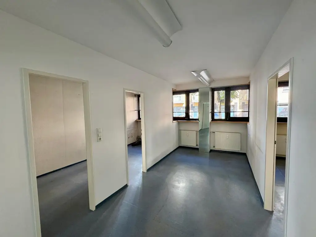 Vielseitig nutzbare Praxis- und Bürofläche im Herzen von Innsbruck