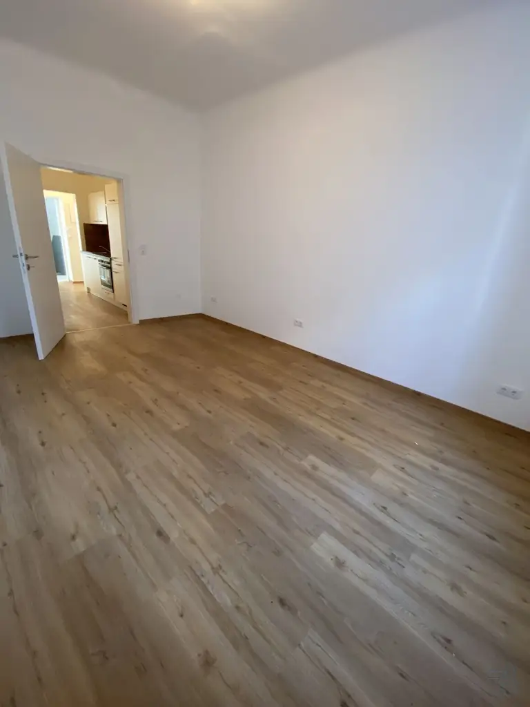 Charmante 30 m² 1-Zimmer-Wohnung im EG mit separater Küche