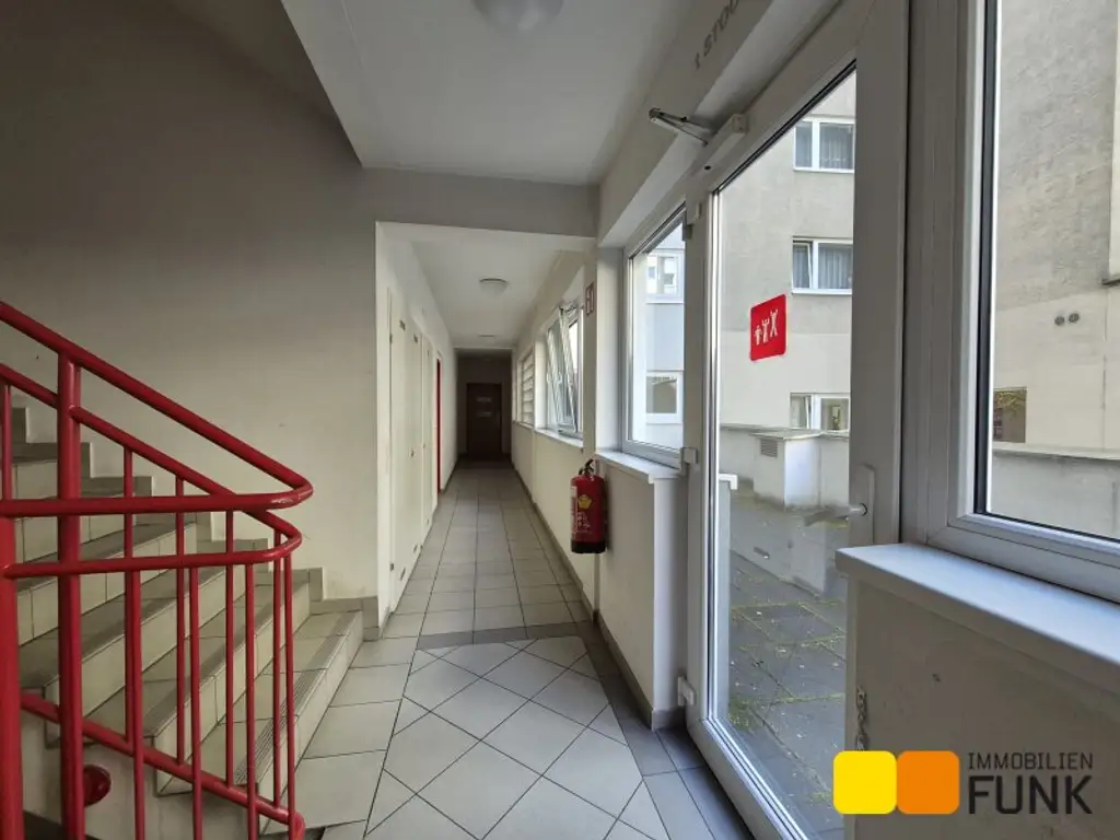Gut ausgestattetes Büro in zentraler Lage im 12. Bezirk