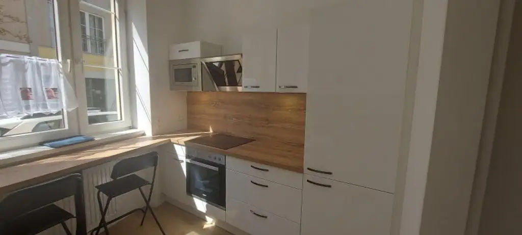 Altbau-Liebling in Toplage von Baden – 85m² Wohntraum mit Parkplatz!