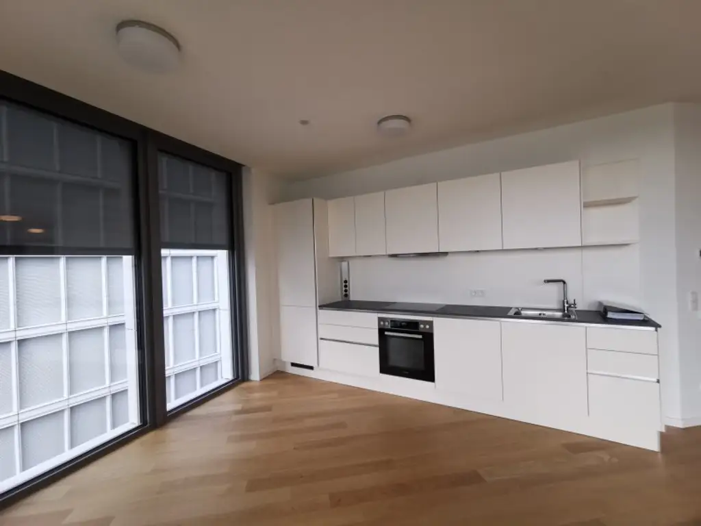 Moderne 3 Zimmer mit Balkon und vielen Extras im Haus!