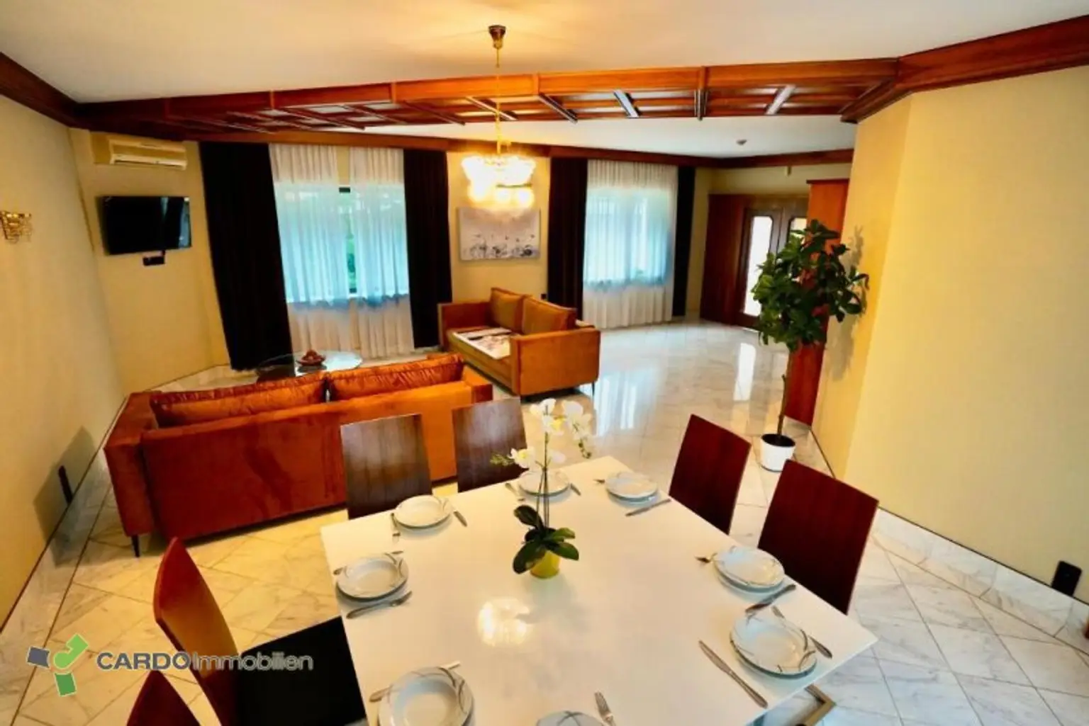 Wohnen oder Baubewilligtes Grundstück für ca. 615,15m² Wohnfläche, ca. 91,48m² Terrassen, 13 Garagenplätze