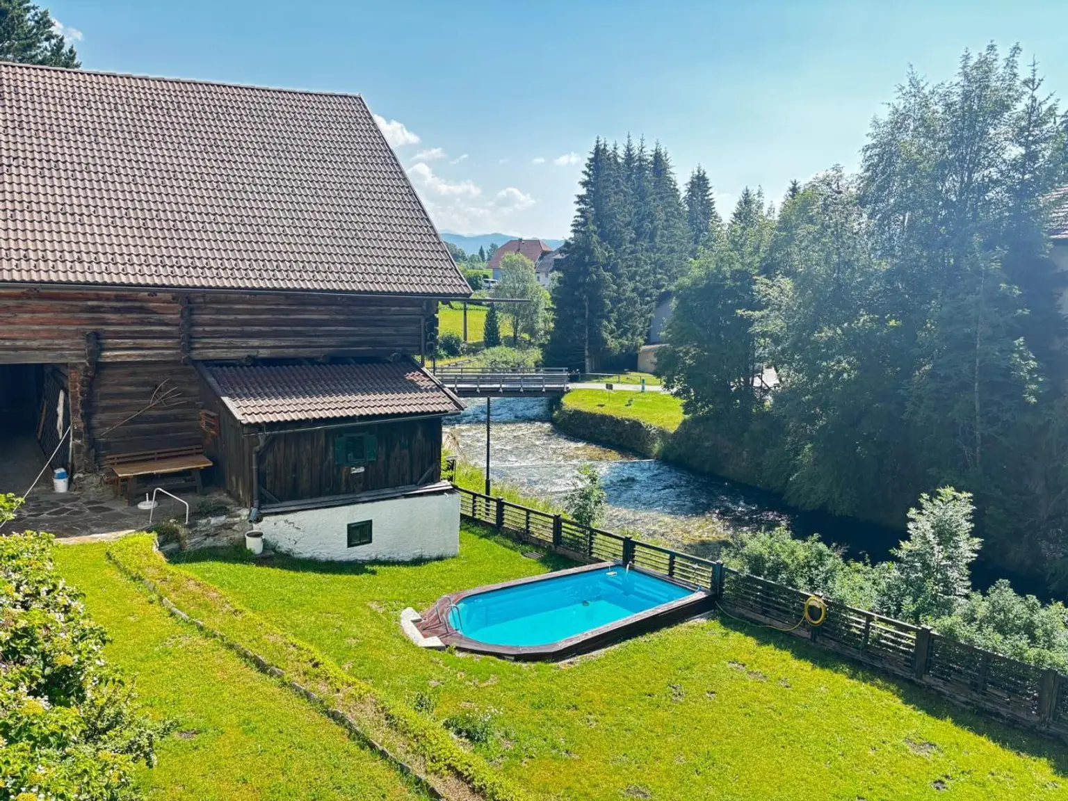 AussenPoolBach