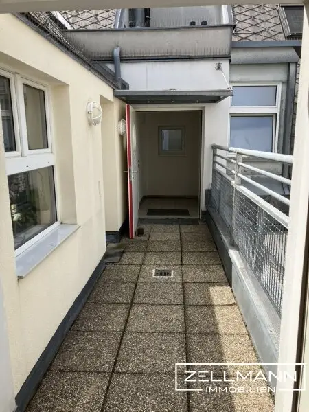 Heimelige Dachmaisonette Nähe AKH  | ZELLMANN IMMOBILIEN