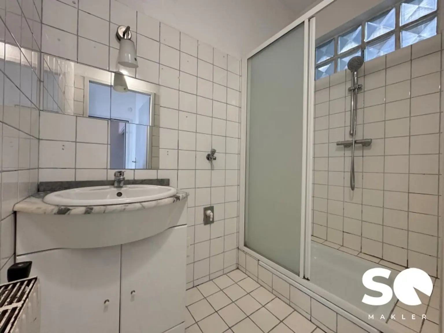 #SQ - SONNIGE AUSSICHTEN! WG-TAUGLICHE 4-ZIMMER-ALTBAUWOHNUNG - MÄRZSTRASSE