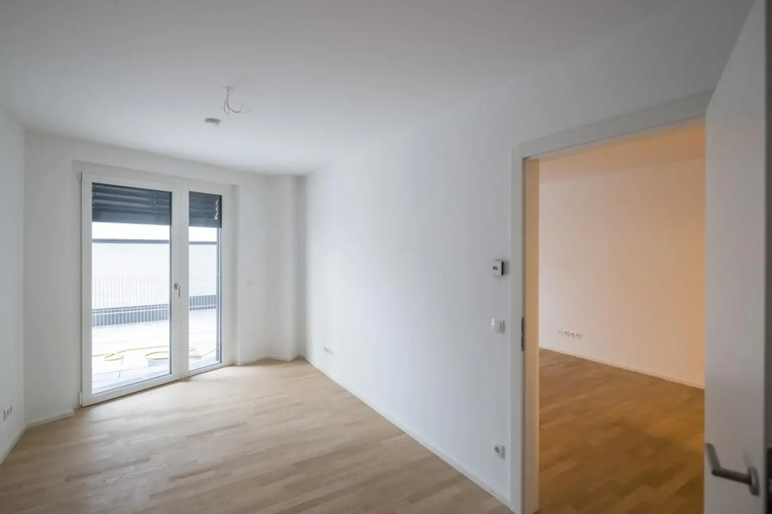 Moderne 3-Zimmer-Wohnung mit 15m² Terrasse zum Innenhof + AB JÄNNER 2026!!