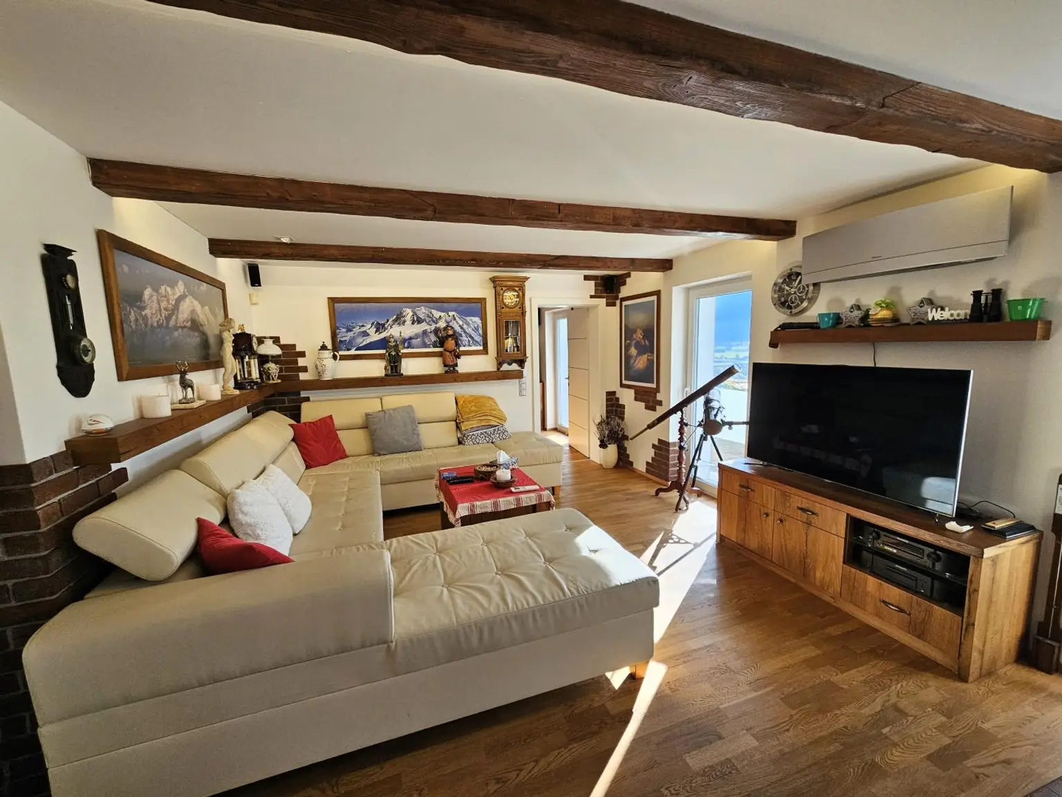 Panorama-Wohnung in Piesendorf – vollmöbliert & ideal zur touristischen Vermietung