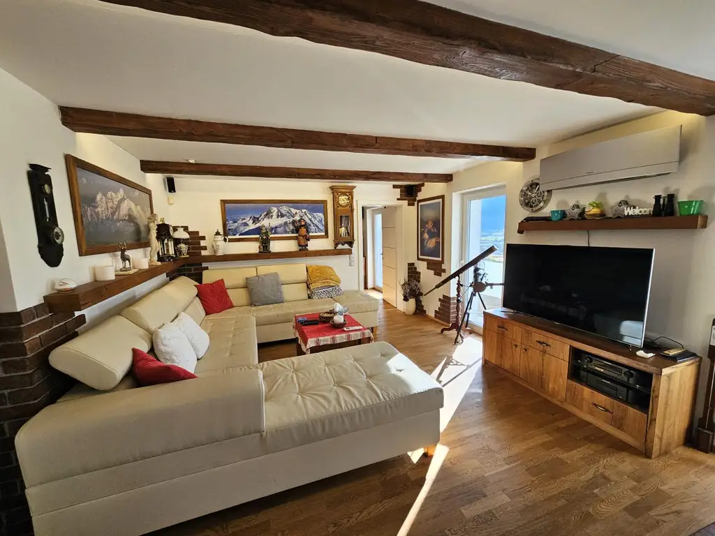 Panorama-Wohnung in Piesendorf – vollmöbliert & ideal zur touristischen Vermietung