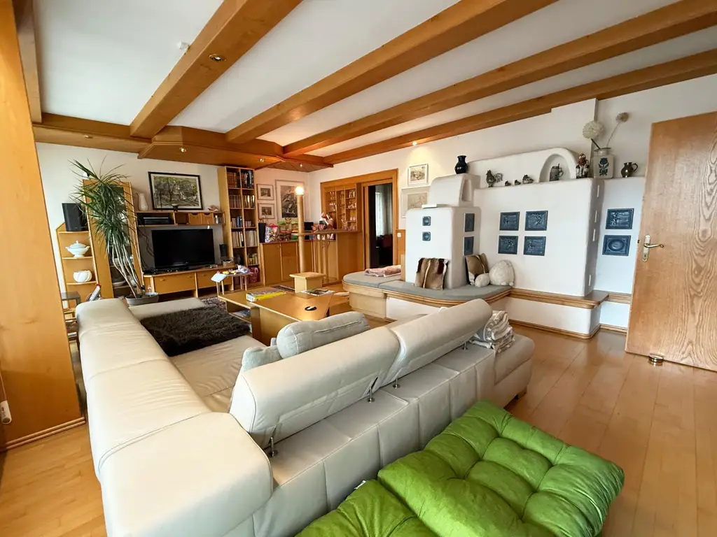 Mondänes Einfamilienhaus inmitten von Pöchlarn - Pool, Garten & Wellness inklusive!