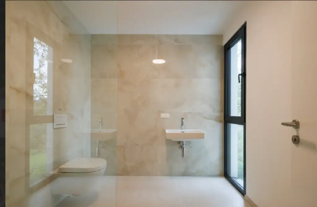 ERSTBEZUG! LUXUS VILLA 1190 MIT DEM WEITBLICK AUF DIE DÖBLINGER WEINBERGE!